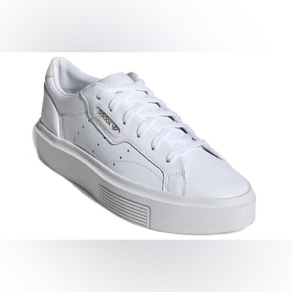 Adidas Sleek White Sneakers Minimalist Design size 9 1/2